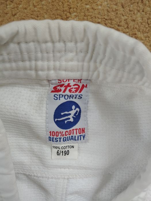 Продам Кимоно б/у