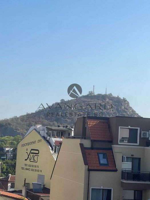 Продава се Тристаен апартамент в Пловдив, Кючук Париж - 101 кв.м за 1981 €/кв.м - Снимка #9