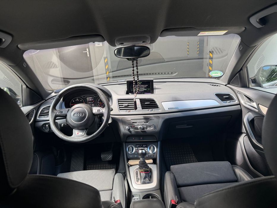 Vând Audi Q3 Sline 2012