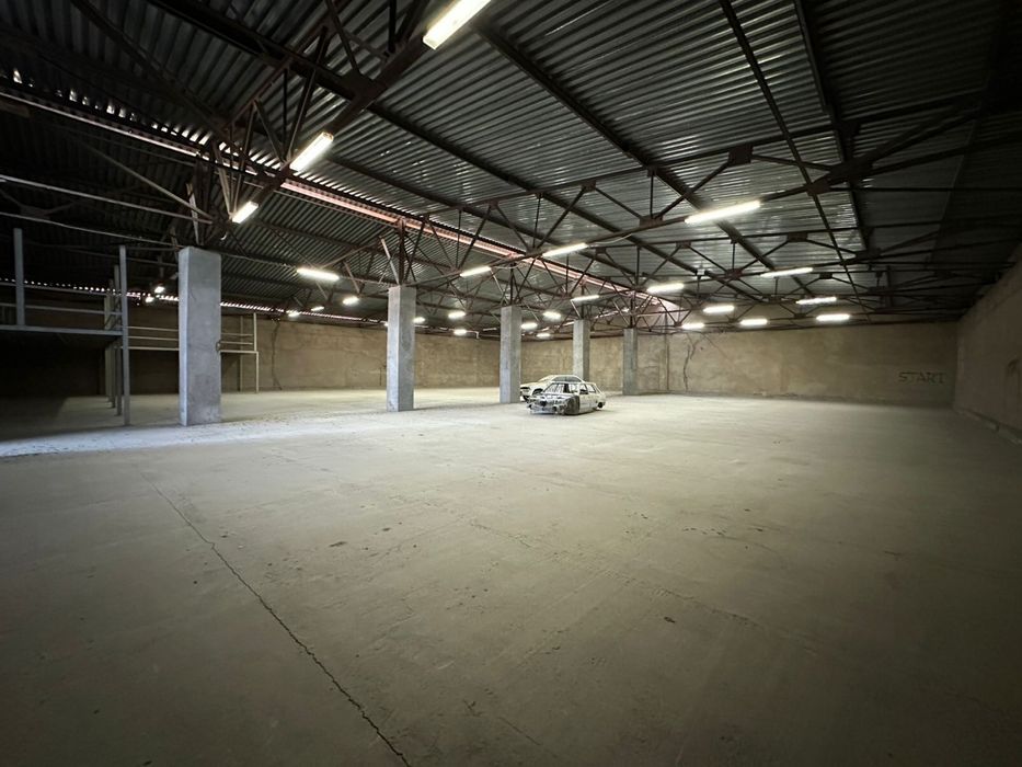 Аренда 1000 кв/м база