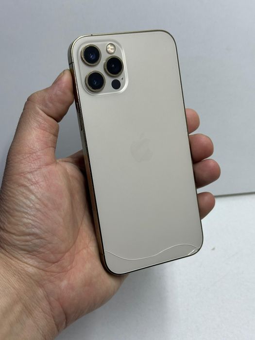 Продам Айфон 12 Про 128г