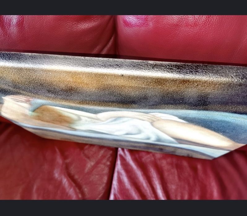 Картина на платно женско тяло в еротична поза