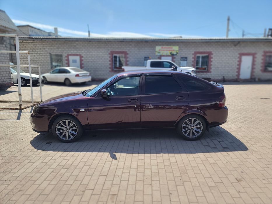 Автомобиль лада приора