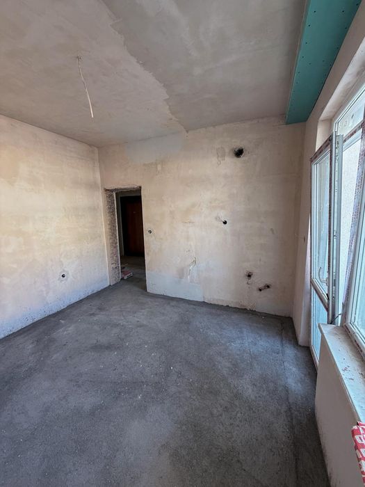 Продава се Тристаен апартамент в Крумовград - 113 кв.м за 406 €/кв.м - Снимка #10