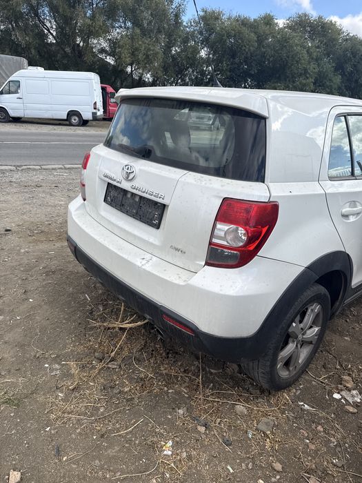 Toyota Urban Cruiser 1.4 90ph D4D 4x4 2011g за части