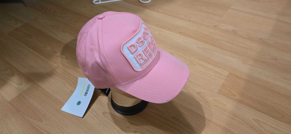 Dsquared2-шапка с козирка (х-859)