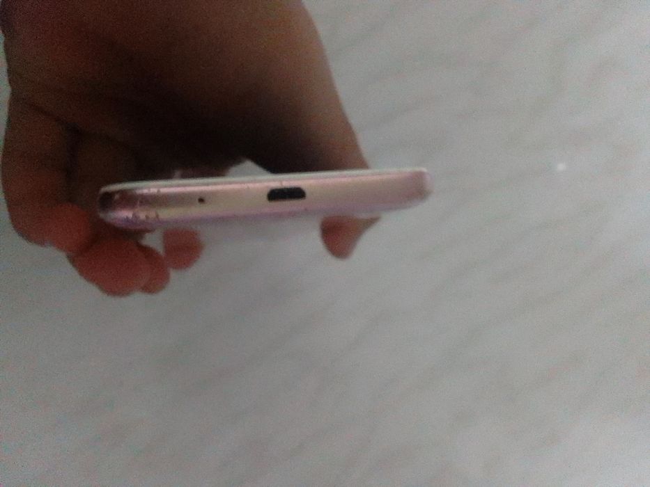 Redmi 5a ishlashi zur obmenga bor