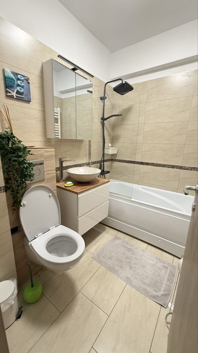 Apartament 2 camere. cu loc de parcare  privat, 3/5, rond Cristalului