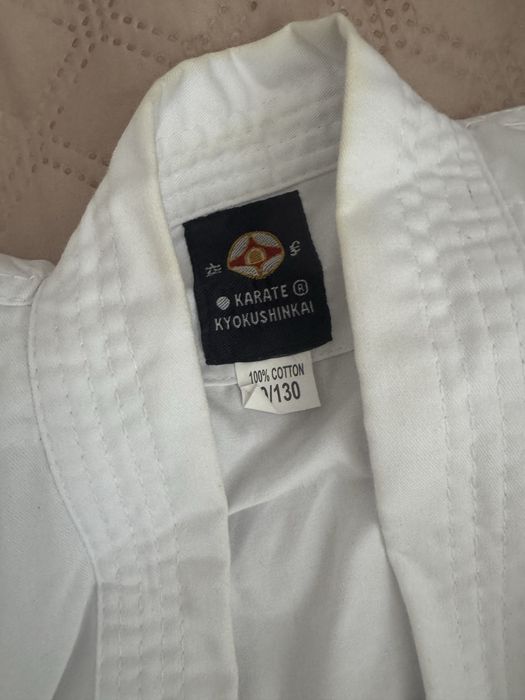Продам костюм для карэтэ