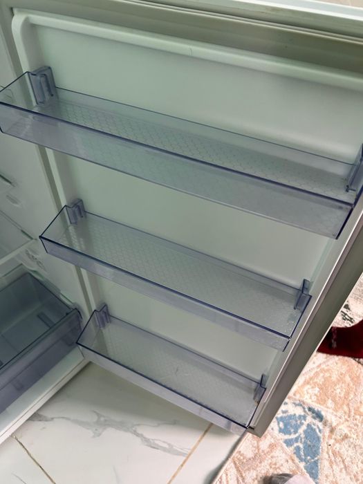 Холодильник для кухни