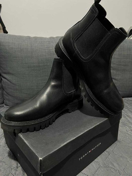 Ghete de piele Tommy Hilfiger negre, modele diferite, marimea 46
