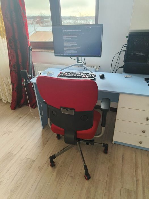 Scaun Steelcase let's B