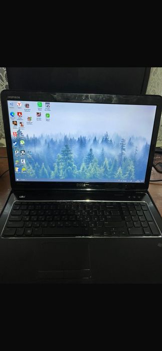 Ноутбук DEEL в хорошем состоянии