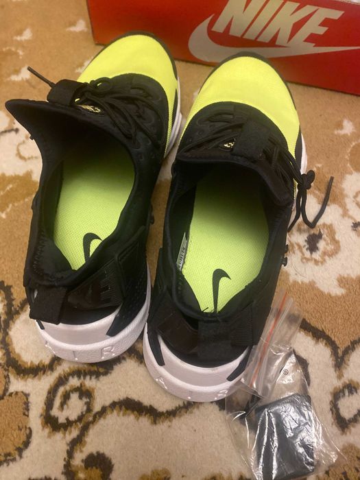 adidasi Nike Air Huarache Drift black volt noi marimea 45 US11