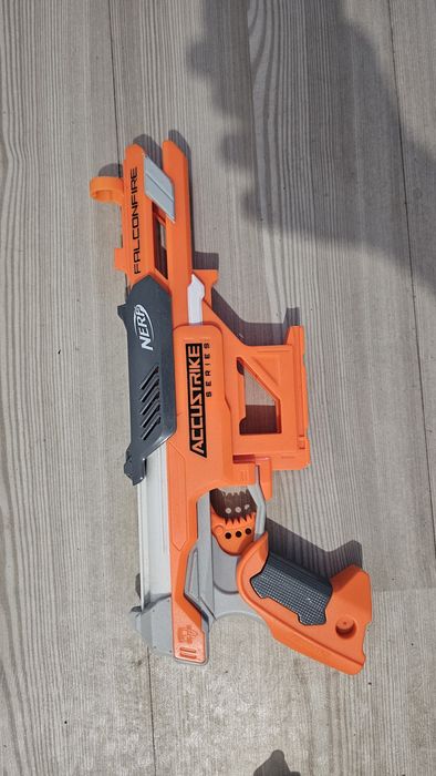 Pistol / Blaster Nerf N-Strike Elite AccuStrike FalconFire - Stare Excelentă