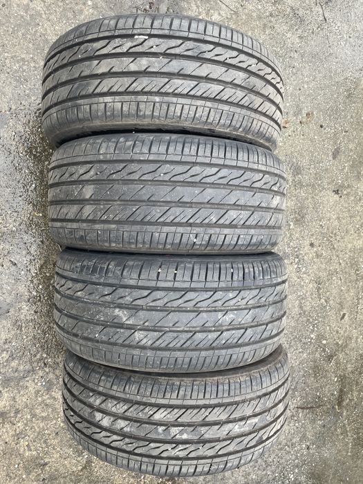 Vand anvelope de la R14 R15 R16 R17 R18R19 R20 R21vara allseason iarna