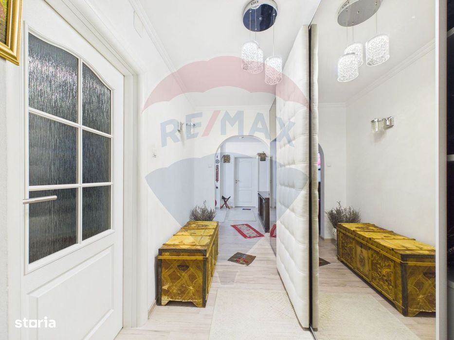 Apartament cu 4 camere de vanzare, Centrala proprie, 13 Septembrie — fotografia 3