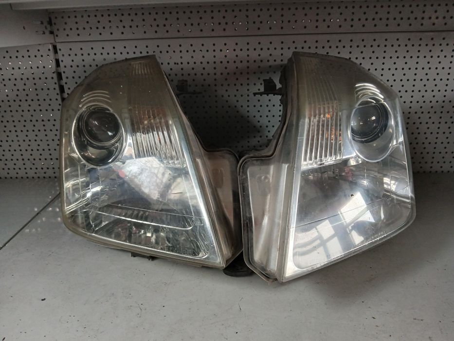 Фарове Renault Veosatis