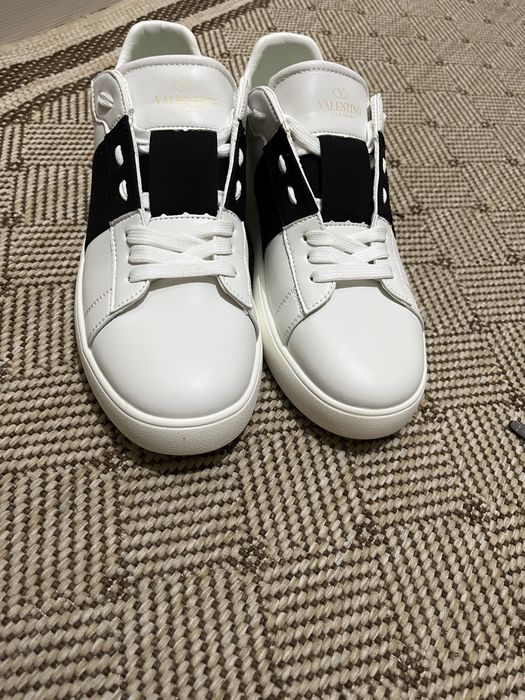 Продам премиальные кроссовки кеды