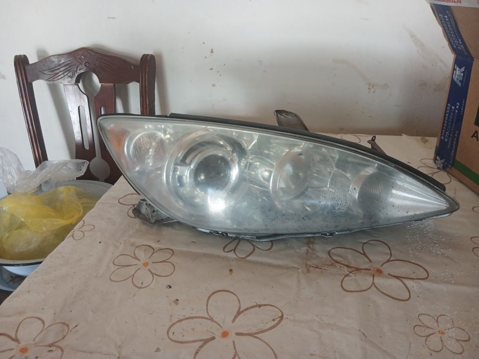 Продам фары камри 35 с биледлинзами !