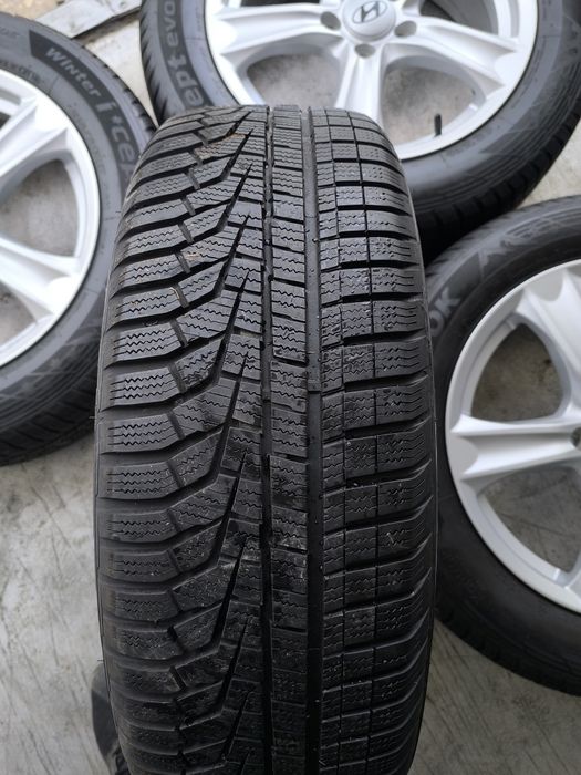 17 цола джанти с гуми от Hyundai