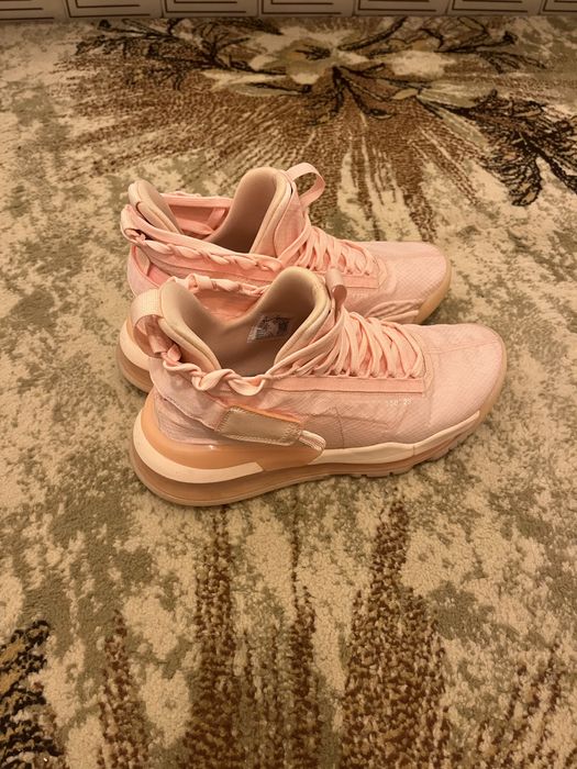 Jordan proto-max 720