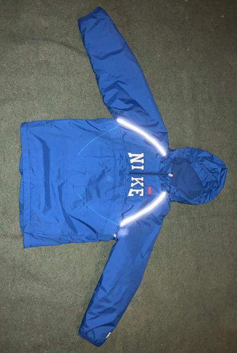 Яке Nike - син Anorak