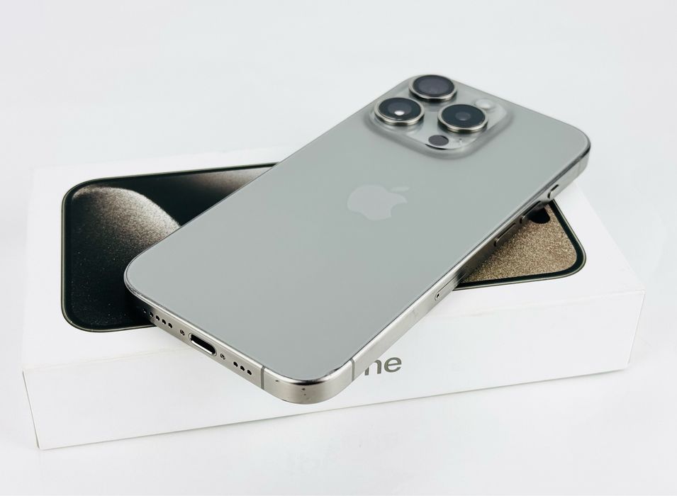 Apple iPhone 15 Pro 256GB Natural Titanium Перфектен! Гаранция!