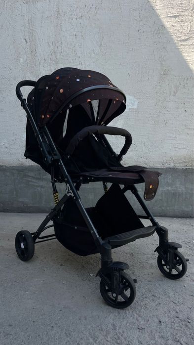 Срочно продам коляску