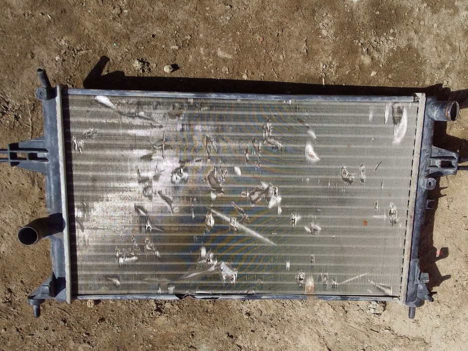 Радиатор опель зафира