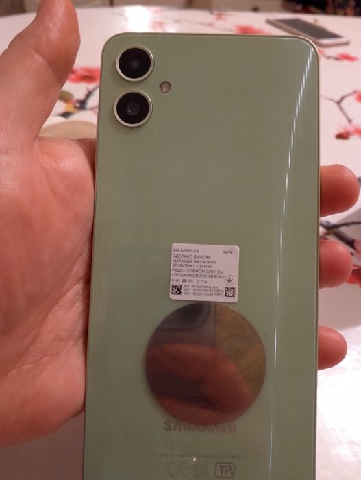 Срочно продам телефон