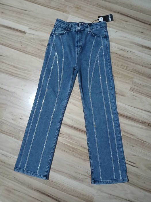 Blugi dama cu pietricele,noi,mar S,merg 36-38