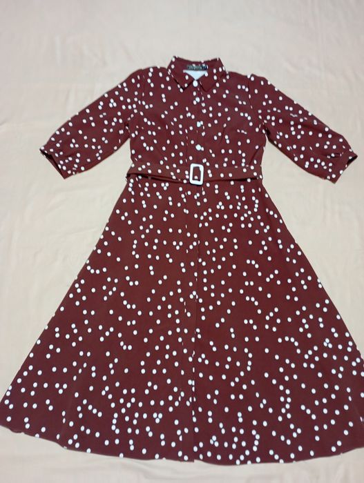 Продаю б/у в отличном состоянии одежды