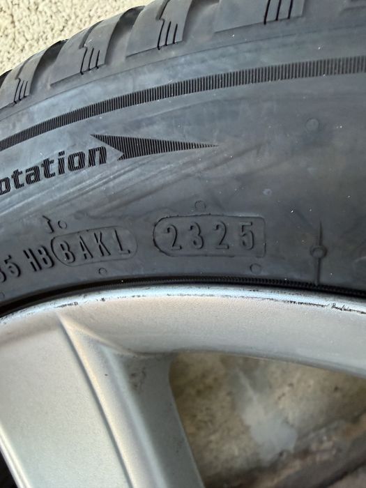Оригинални джанти Seat 5x112 17цола с гуми Всесезонни