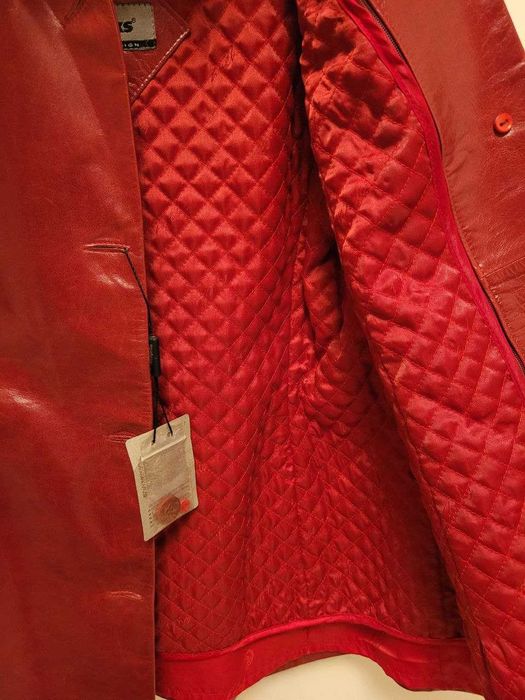 Женская кожаная куртка