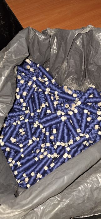 Ata de brodat cusut 100 lei 1.000 buc.