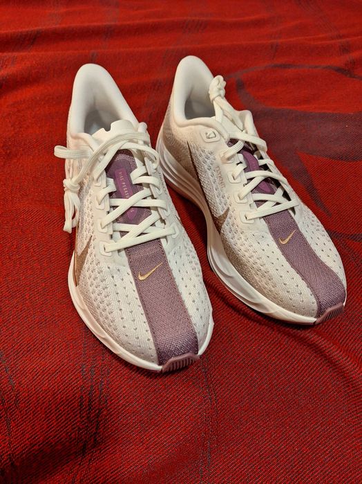 Дамски маратонки NIKE Pegasus plus