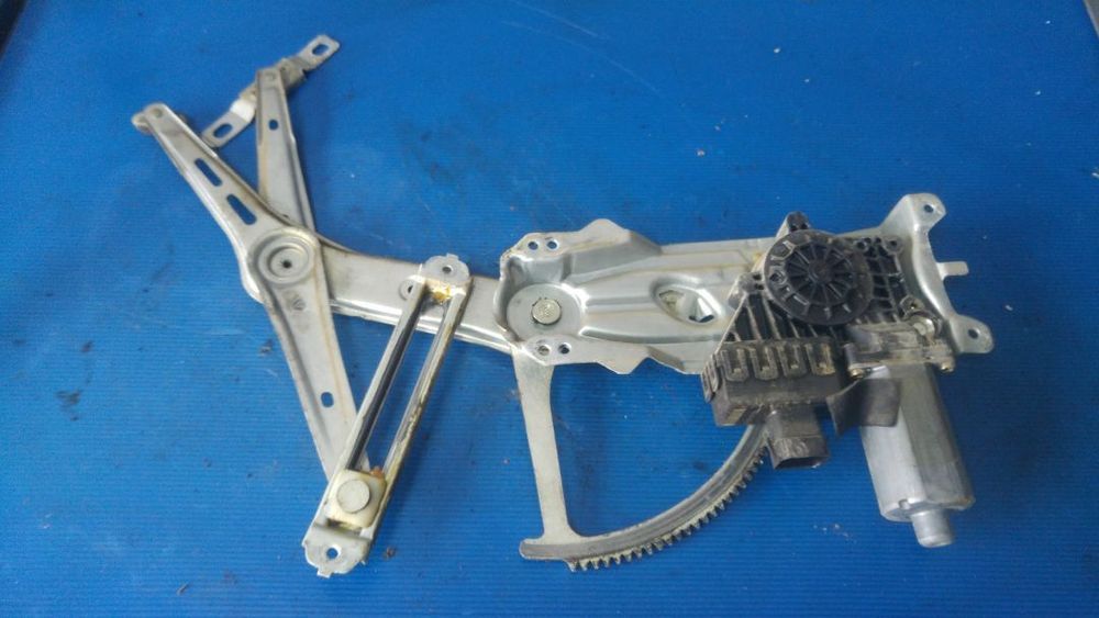 macara cu motoras stanga fata opel astra g 0130821714