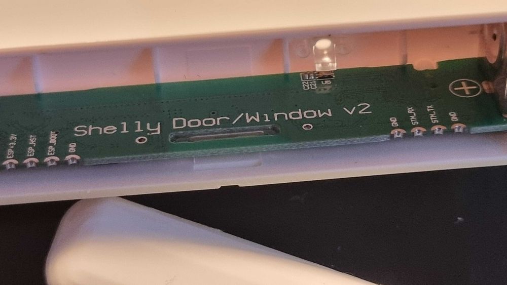 Senzor usa/geam Shelly Door/Window 2 WiFi + cadou