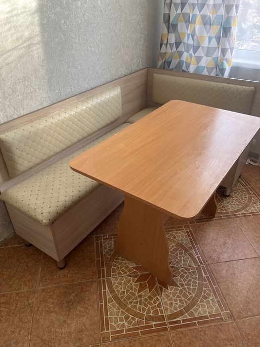 Срочнооо продам стол