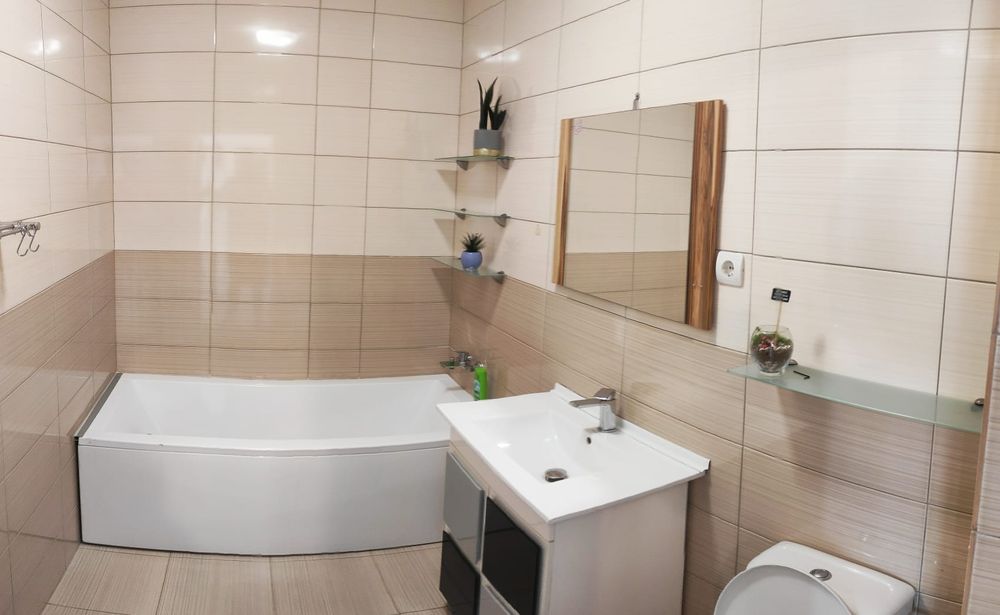 Apartament de închiriat