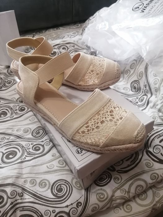 Продам бассаножки