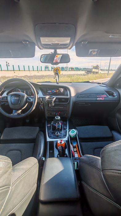 Vând Audi A4 b8  2.0tdi 197 cai