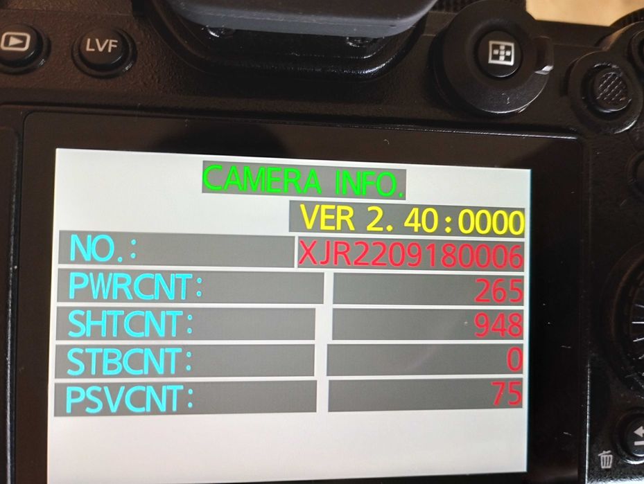 Фотоапарат Panasonic Lumix S5  и обектив Lumix S 50mm f/1.8