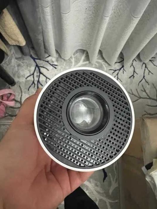 Продается Проектор