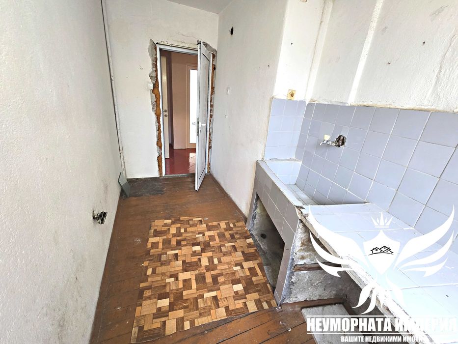 Продавам многостаен 134кв.м. в гр.Асеновград зад болницата