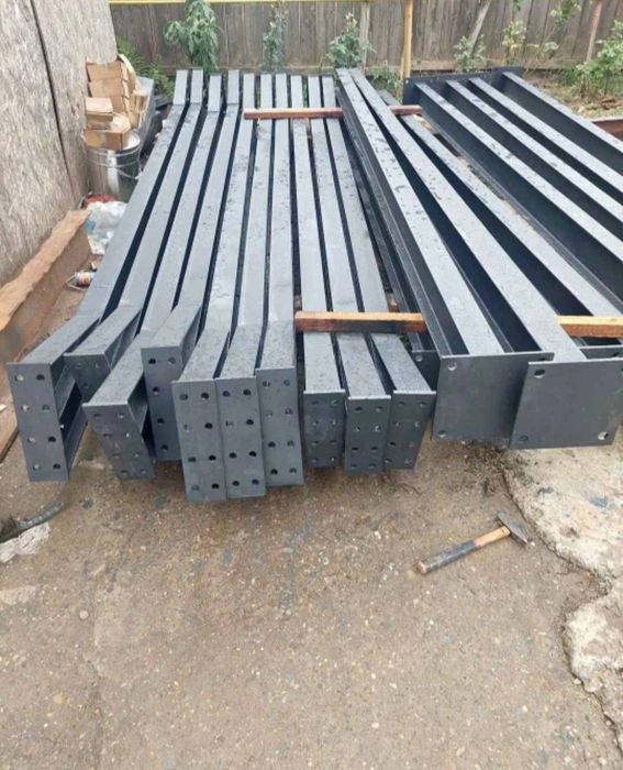 Confecționez structuri metalice depozite garaje grajduri pentru animale