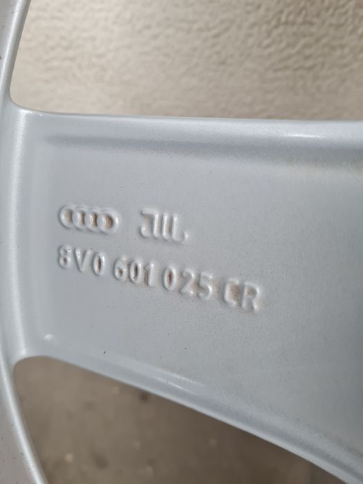 Оригинални джанти за АУДИ AUDI VW SEAT SKODA R16 5x112 ET48 7J