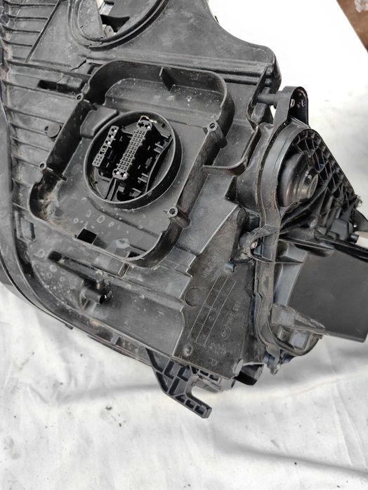 Оригинален фар Ауди А7  Audi A7 4g8 Matrix