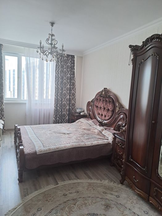 Спальный гарнитур в отличном состоянии